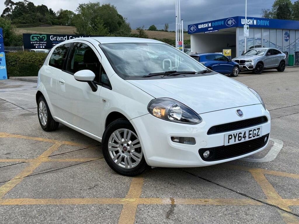 Fiat Punto Hatchback 1.4 Easy Euro 6 Ss 201464 White