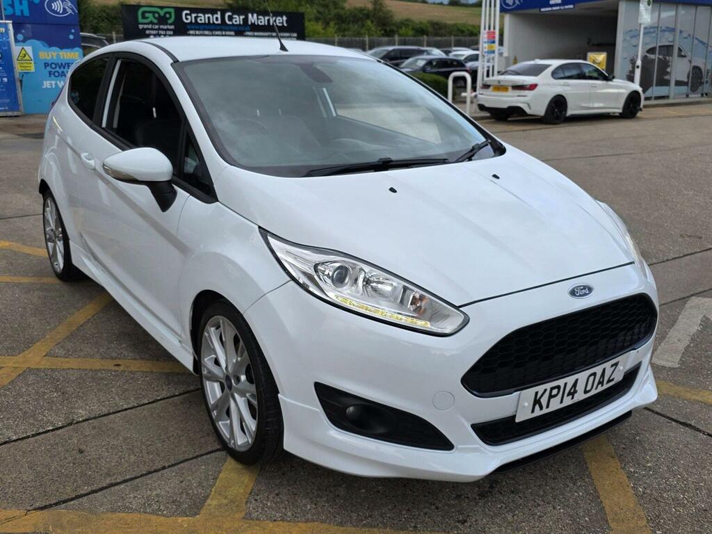 Ford Fiesta Hatchback 1.0T Ecoboost Zetec S Euro 5 Ss KP14OAZ White #3