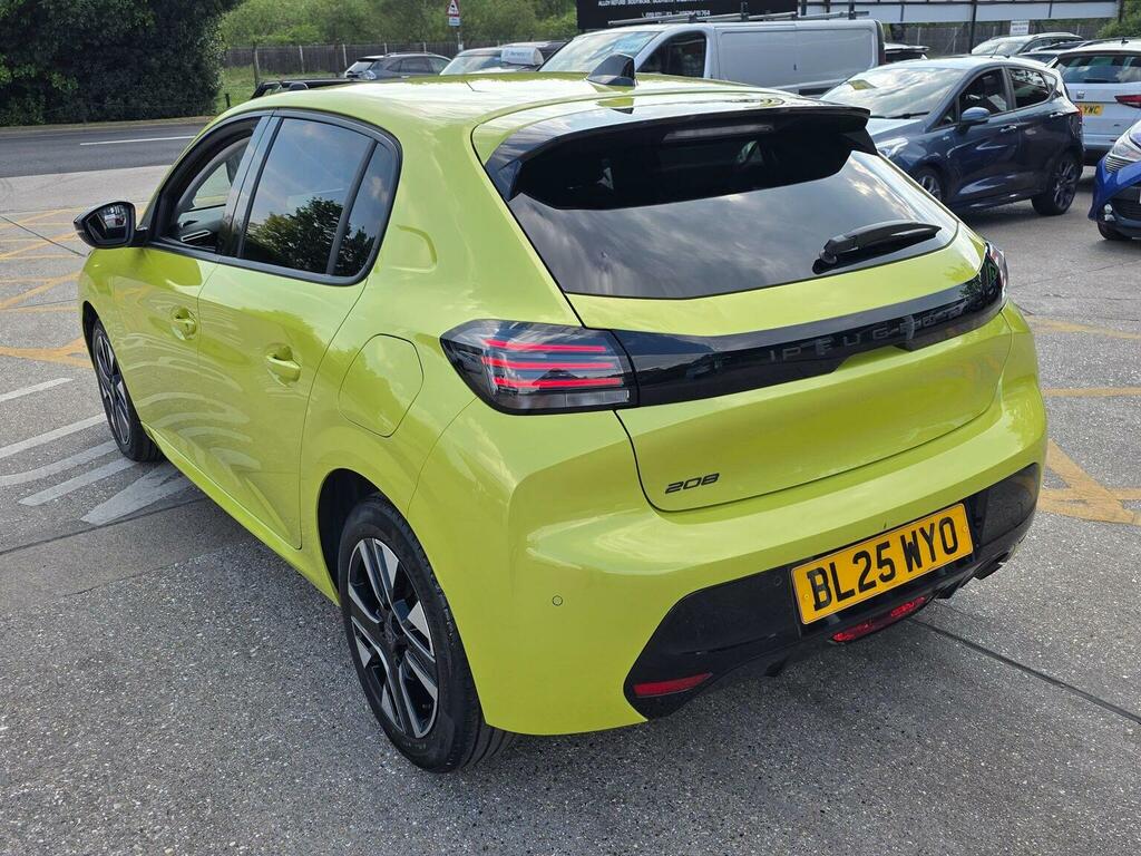 Peugeot 208 Hatchback 1.2 Puretech Allure Euro 6 Ss 20 BL25WYO Yellow #5