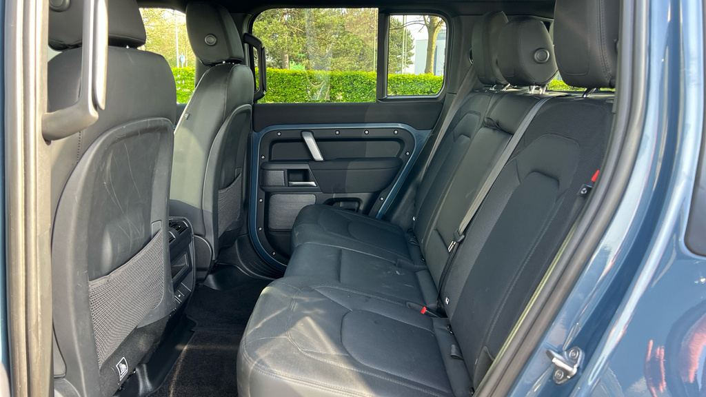Land Rover Defender 110 X-dynamic Se 110 LM23NKW Blue #4