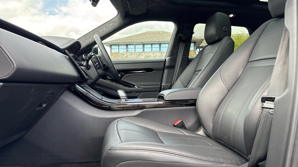 Land Rover Range Rover Evoque 2.0 D200 KM74FDD Black #3