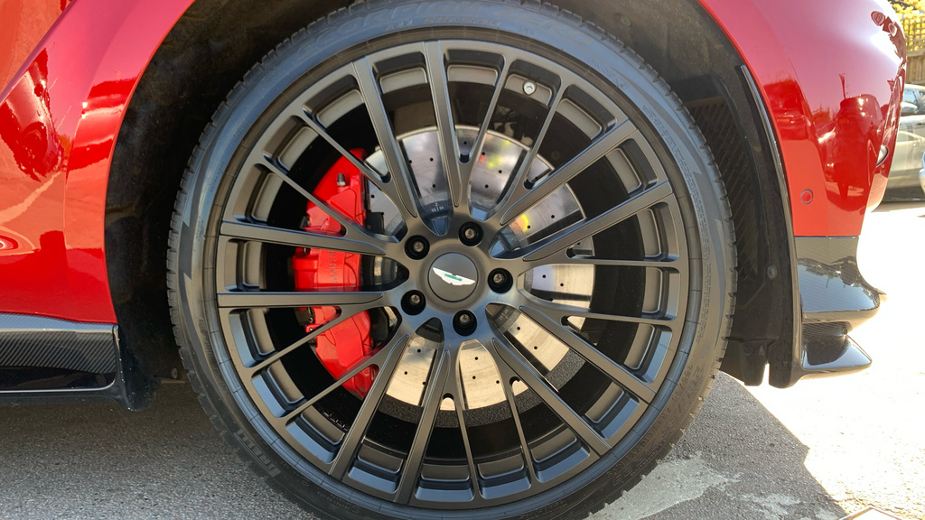 Aston Martin DBX Dbx707 KT73EPZ Red #4