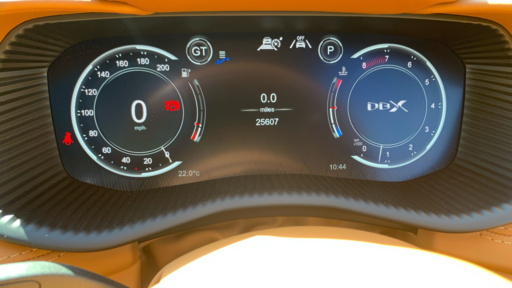 Aston Martin DBX Dbx707 KT73EPZ Red #6