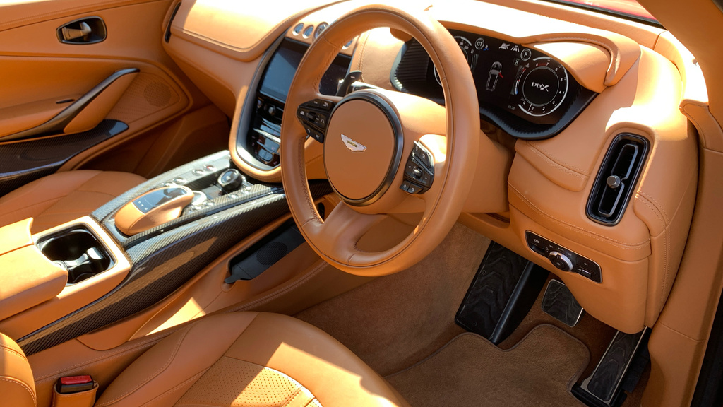 Aston Martin DBX Dbx707 KT73EPZ Red #3