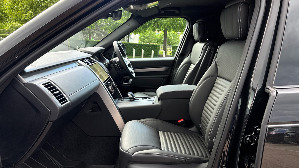 Land Rover Discovery Commercial Dynamic Hse Black #4