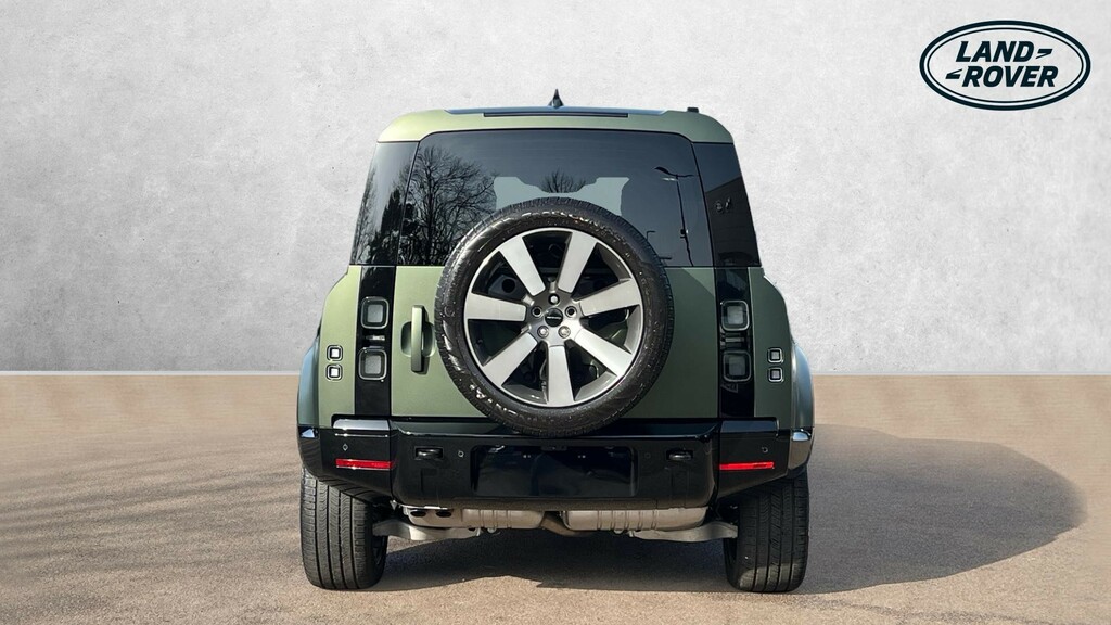 Land Rover Defender 110 X-dynamic Hse 110 Matt Edition Green #6