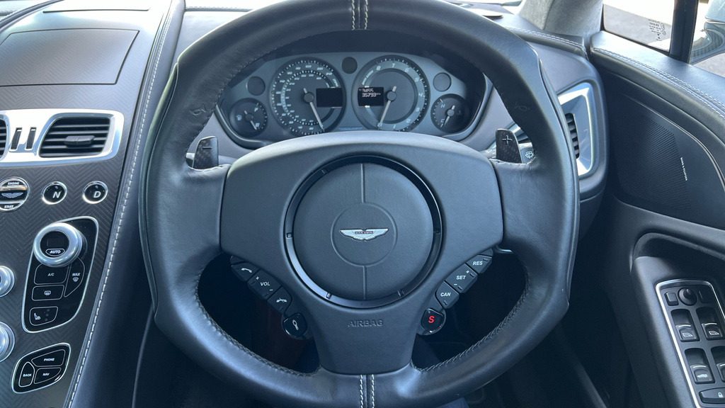 Aston Martin Vanquish V12 Grey #10