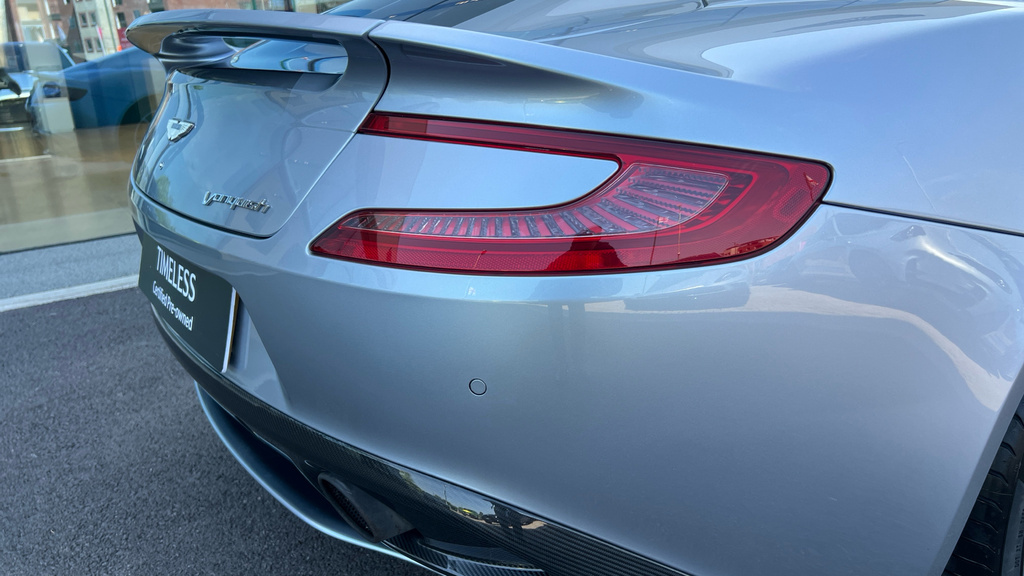 Aston Martin Vanquish V12 Grey #8