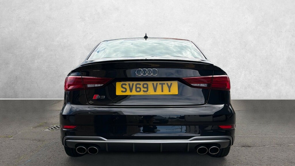 Audi S3 S3 Tfsi 300 Quattro S Tronic Black #4