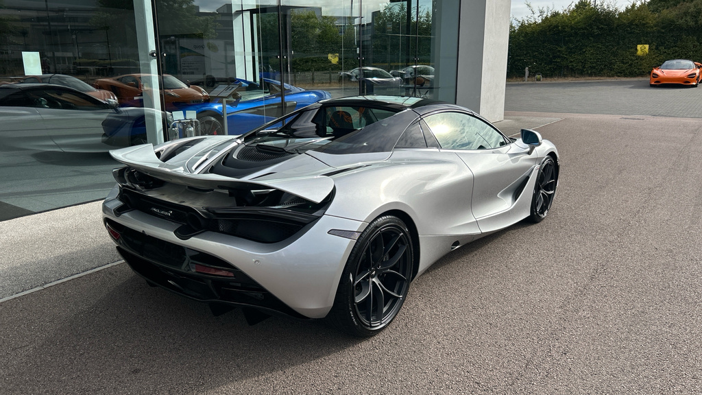 McLaren 720S Spider Orange #22