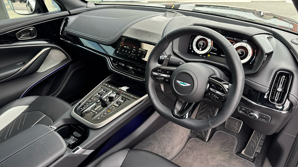 Aston Martin DBX S Black #3