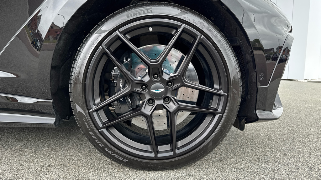 Aston Martin DBX S Black #4