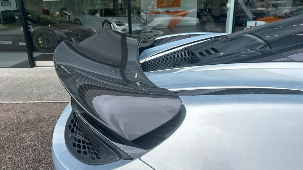 McLaren V8 Ssg Silver #24