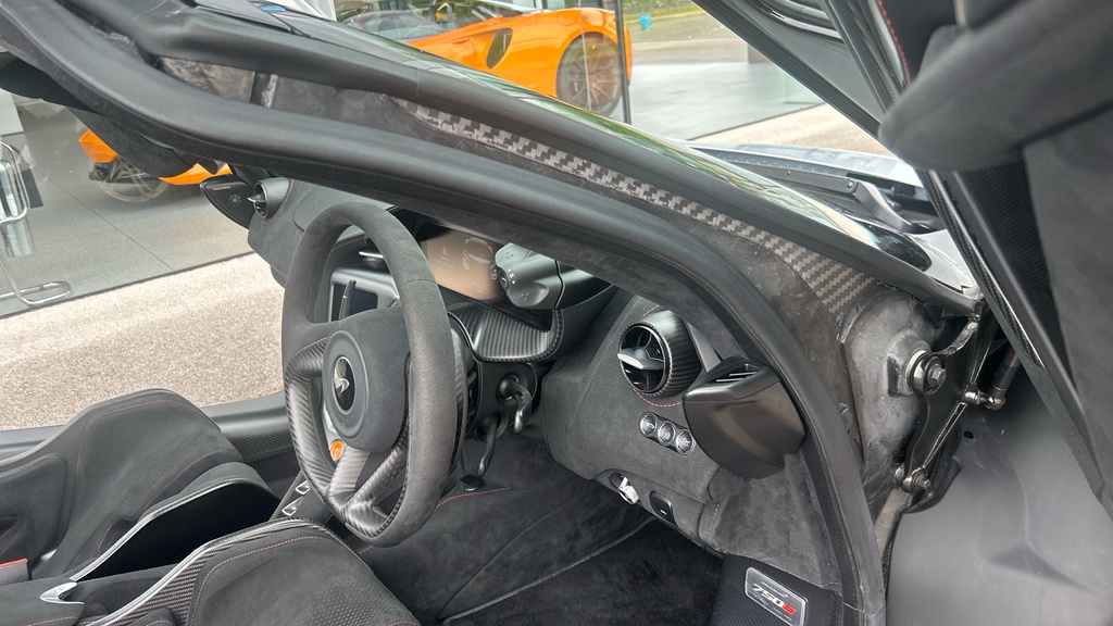 McLaren V8 Ssg Silver #26