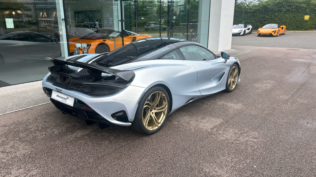 McLaren V8 Ssg Silver #42