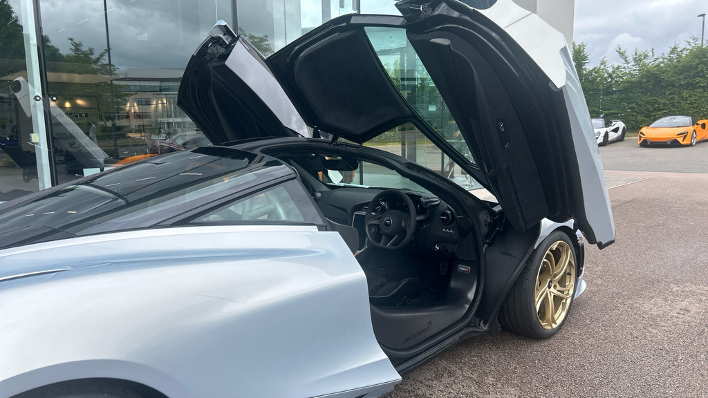 McLaren V8 Ssg Silver #31