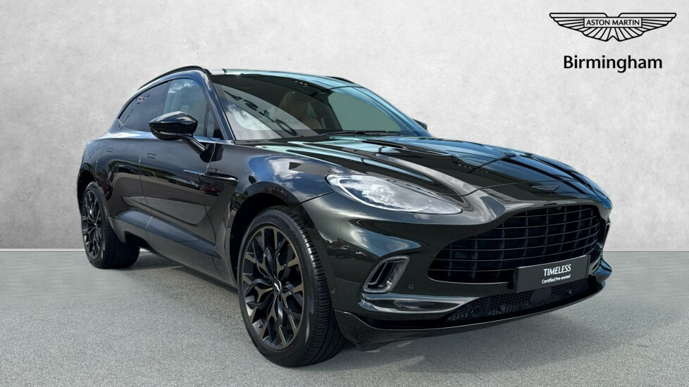 Aston Martin DBX Hatchback Green