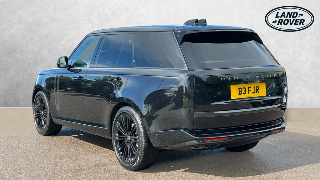 Land Rover Range Rover Se Black #2