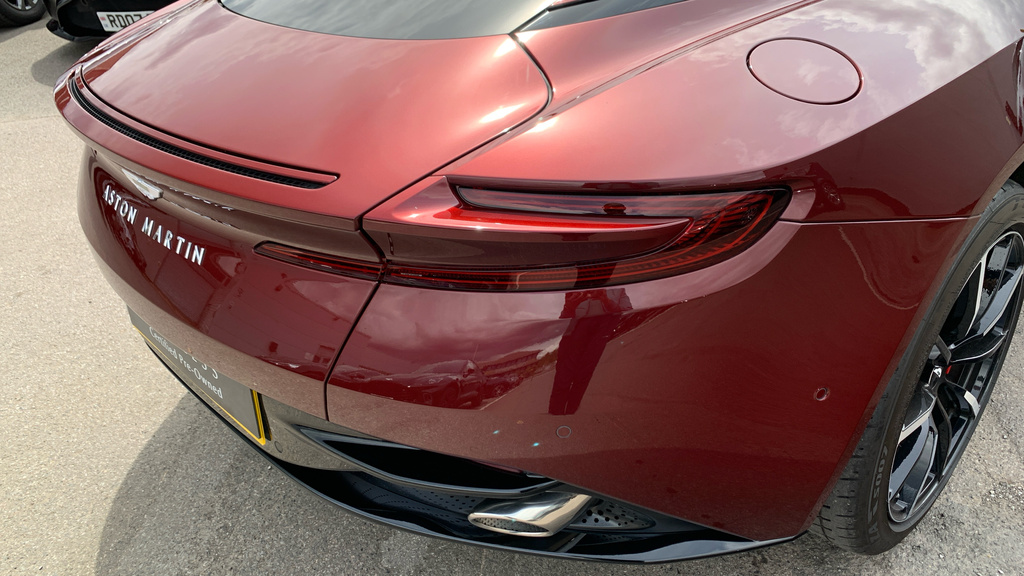 Aston Martin DB11 Db11 V8 Silver #8