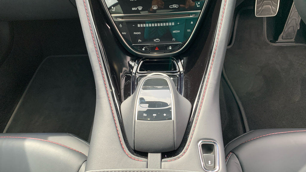 Aston Martin DB11 Db11 V8 Silver #15