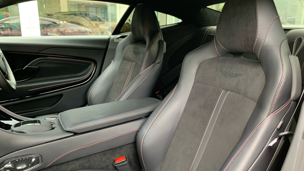 Aston Martin DB11 Db11 V8 Silver #29