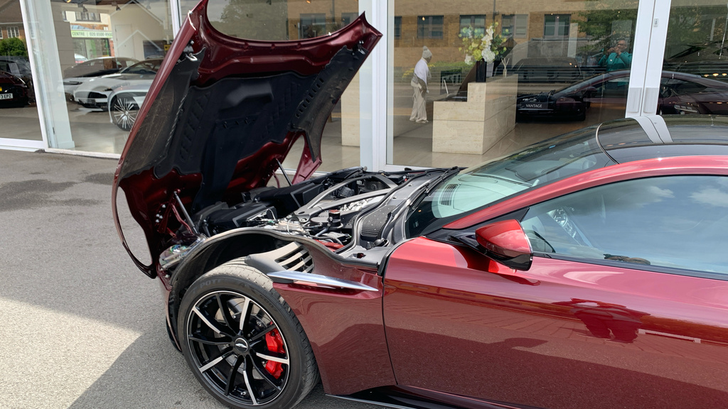 Aston Martin DB11 Db11 V8 Silver #27