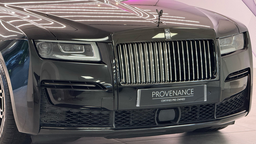 Rolls-Royce Ghost T5 Recharge Ultimate Dark Black #24
