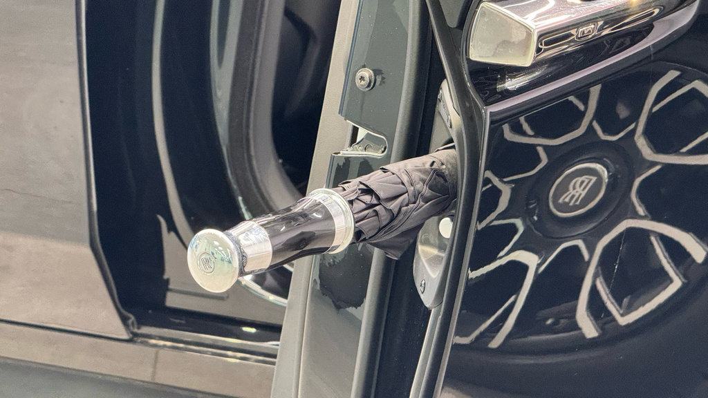 Rolls-Royce Ghost T5 Recharge Ultimate Dark Black #19