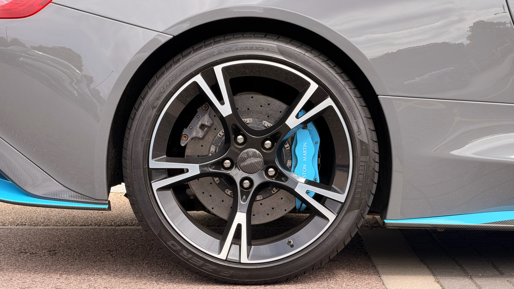 Aston Martin Vanquish S Blue #16