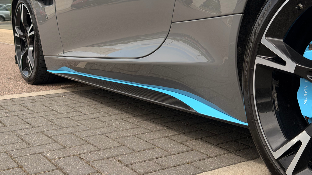 Aston Martin Vanquish S Blue #29