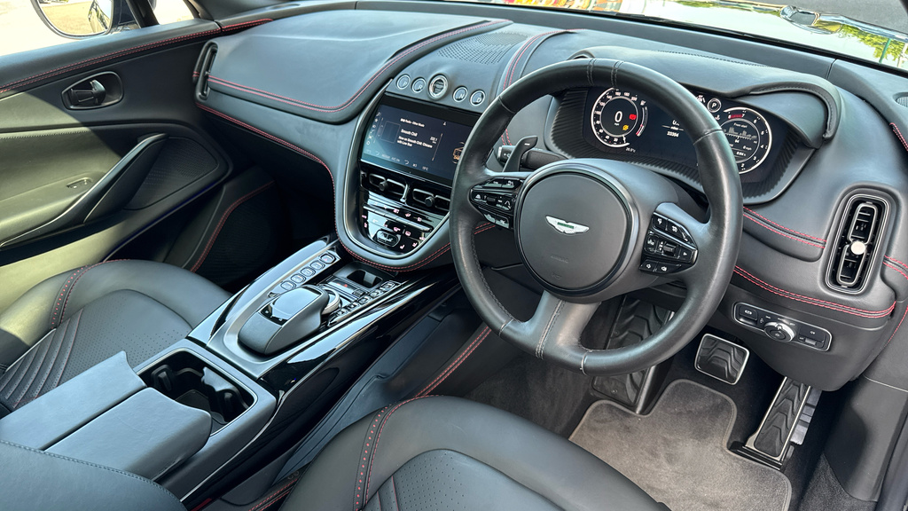Aston Martin DBX Hatchback Black #4