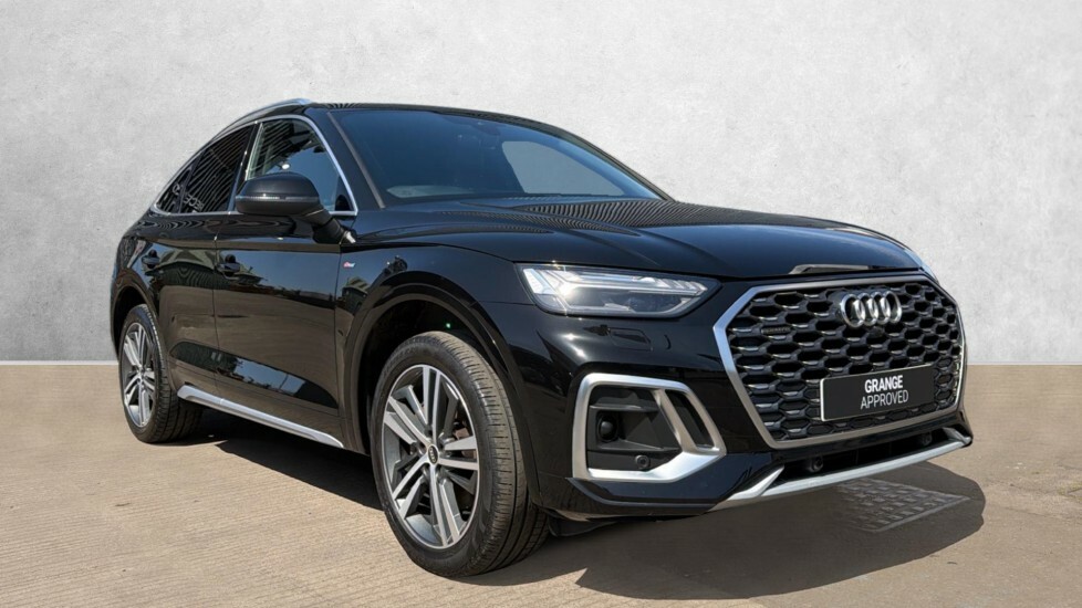 Audi Q5 Competition Black