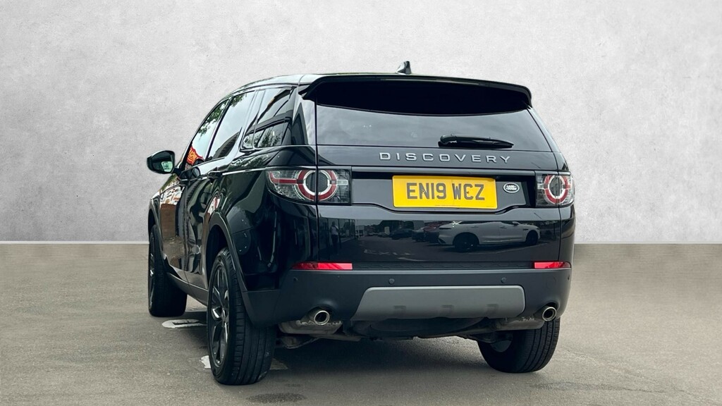 Land Rover Discovery Sport Landmark Black #2