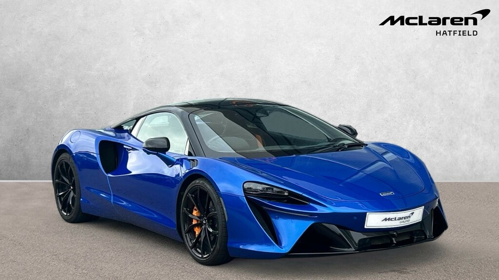 McLaren Artura V6 Phev Blue