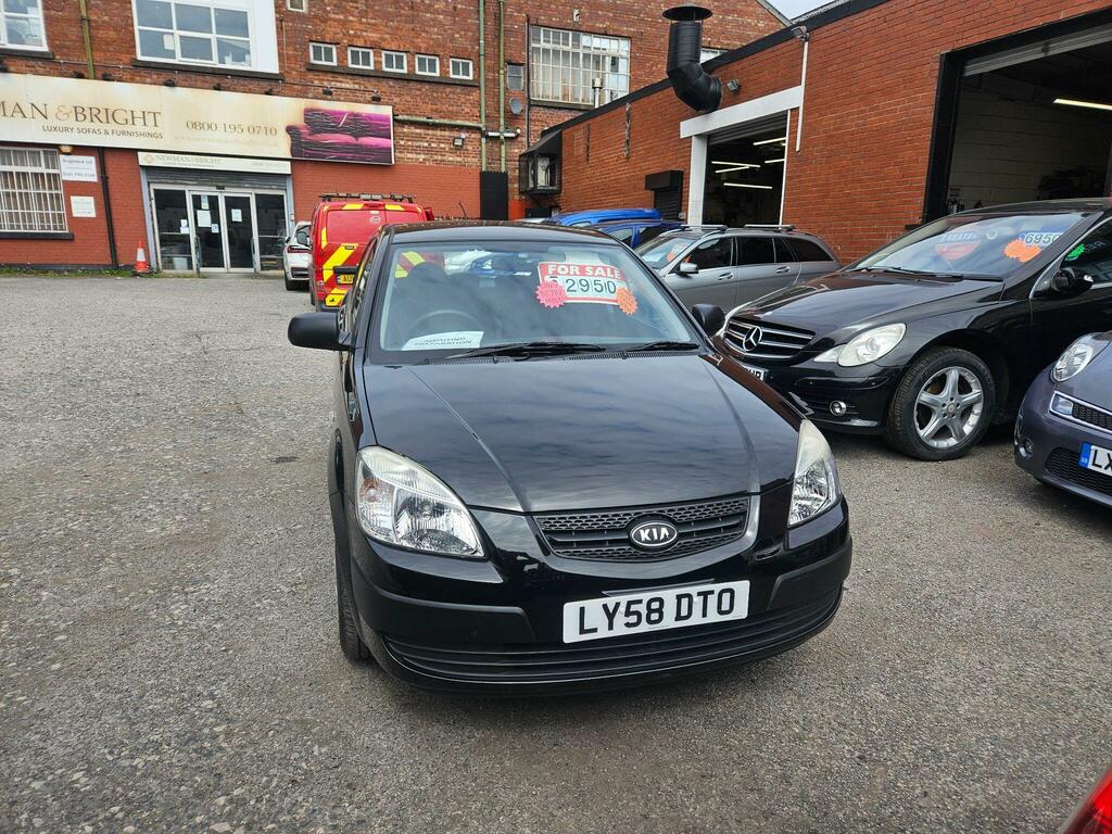 Kia RIO 1.4 5dr Black #2