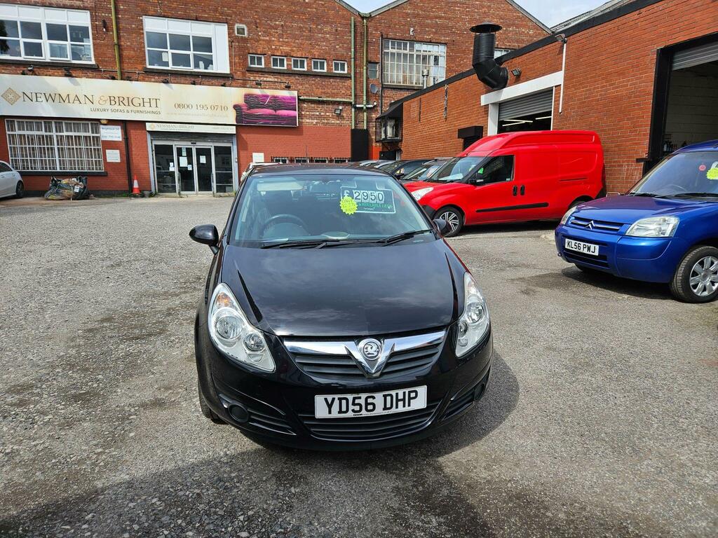 Vauxhall Corsa 1.4I 16V Club Black #2