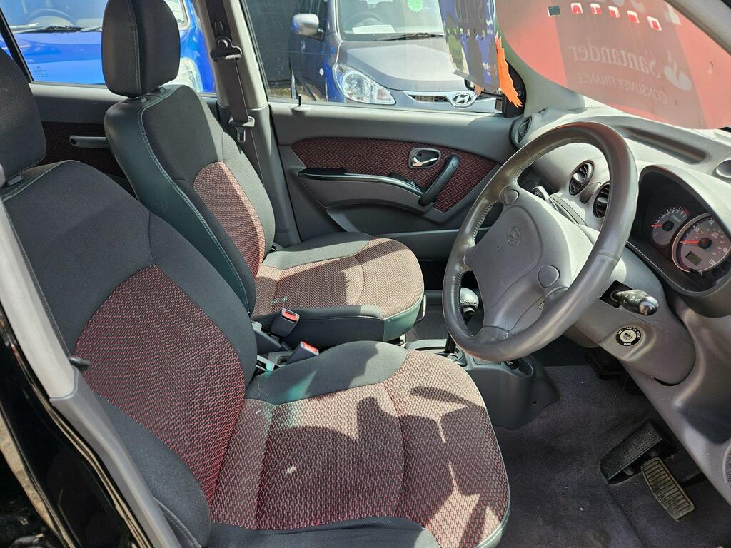 Hyundai Amica 1.1 Cdx PE07VDR Black #4