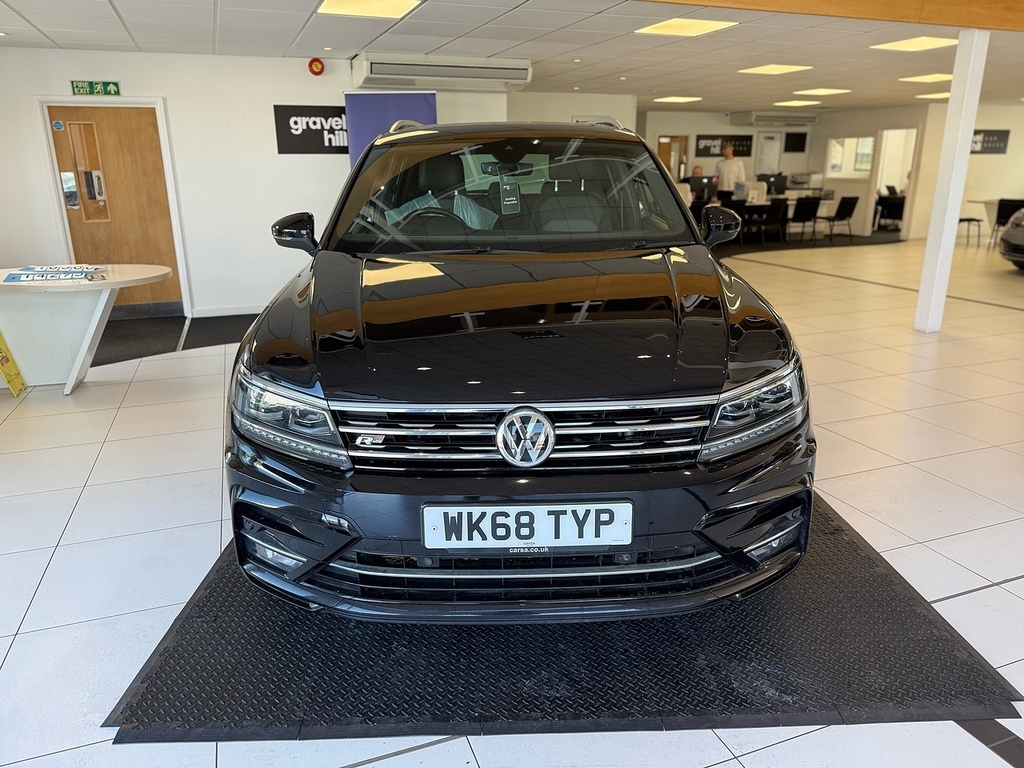 Volkswagen Tiguan Tdi R-line Suv 2.0 U2363 Ulez WK68TYP Black #2