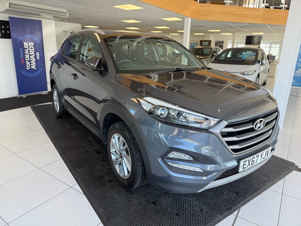 Hyundai Tucson 1.6 Gdi Blue Drive Se Nav Suv Eu Grey