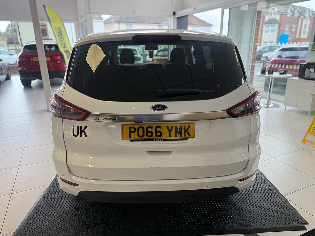 Ford S-Max 2.0 Tdci Titanium Mpv Euro 6 S PO66YMK White #4