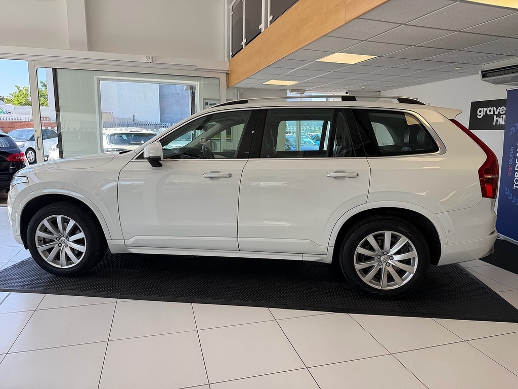 Volvo XC90 D5 Momentum U2509 Ulez LB65DWE White #4