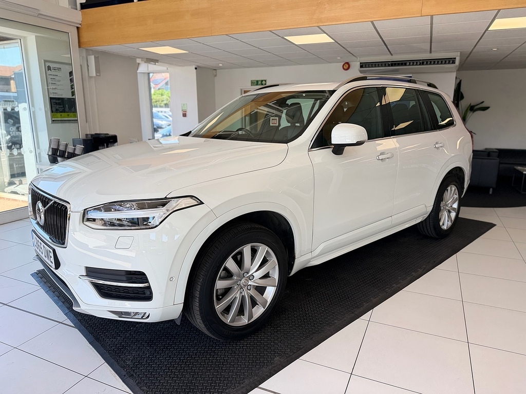 Volvo XC90 D5 Momentum U2509 Ulez LB65DWE White #3