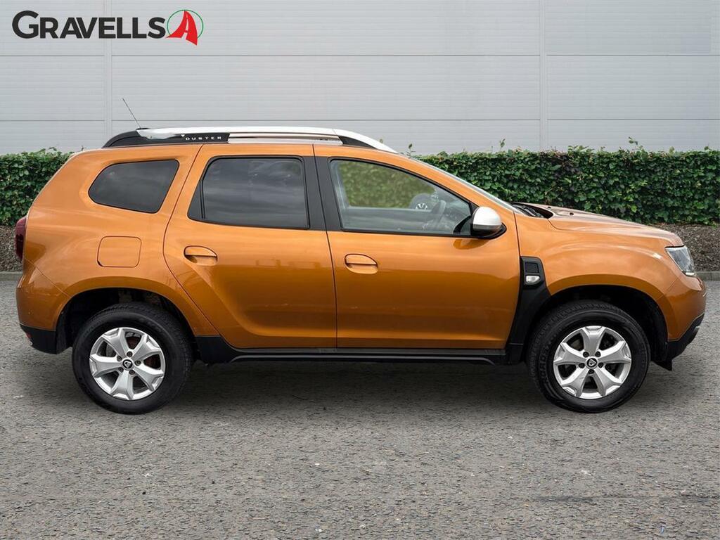 Dacia Duster 1.3 Tce Comfort Suv Euro 6 Ss CU21OYN Orange #2