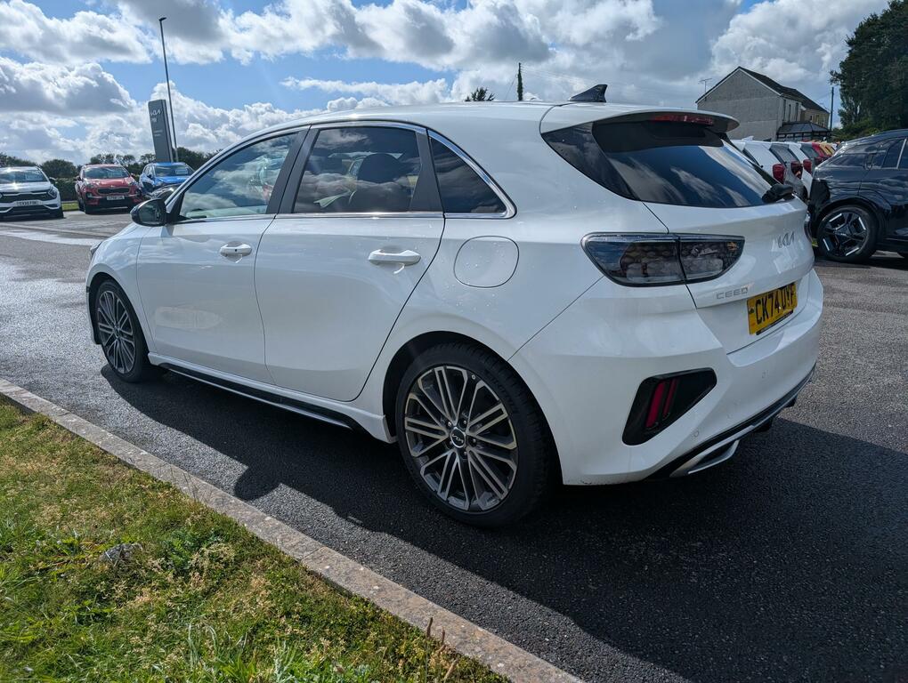 Kia Ceed 1.5 T-gdi Gt-line S Hatchback Dct Euro CK74UYF White #5