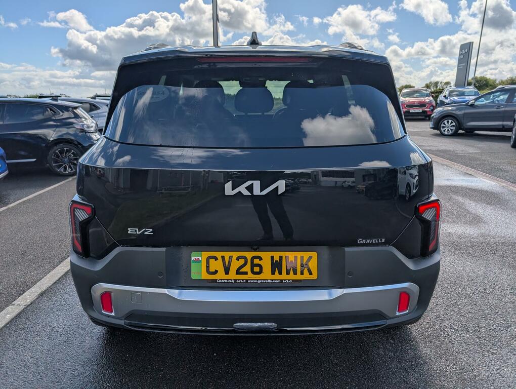 Kia  42.2Kwh First Edition Suv 144 B CV26WWK Black #3
