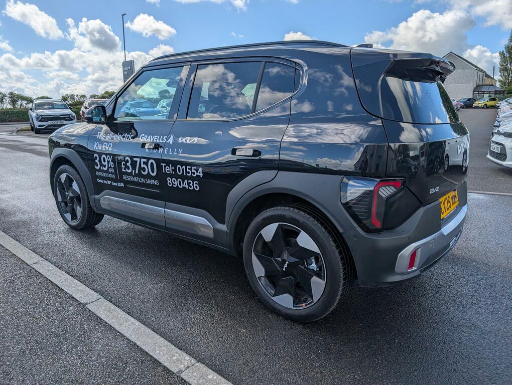 Kia  42.2Kwh First Edition Suv 144 B CV26WWK Black #4