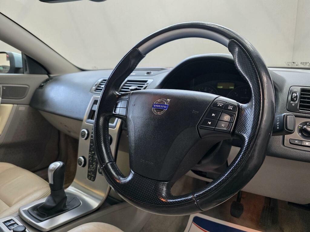 Volvo C70 2.4I Se Silver #10