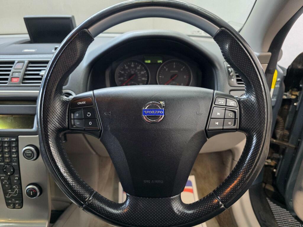Volvo C70 2.4I Se Silver #18