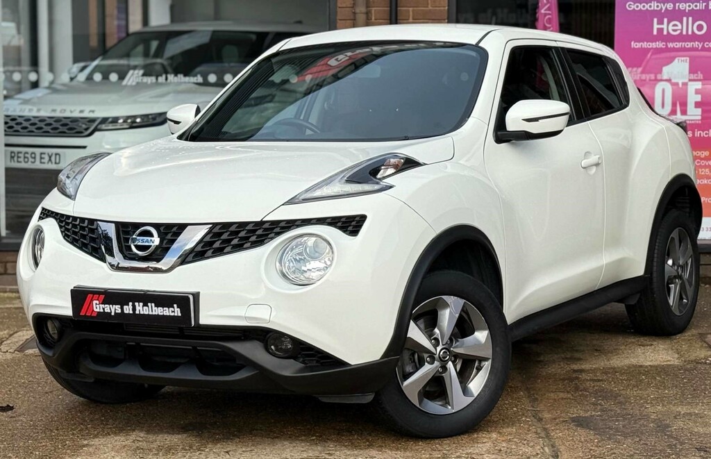 Nissan Juke Acenta White #4