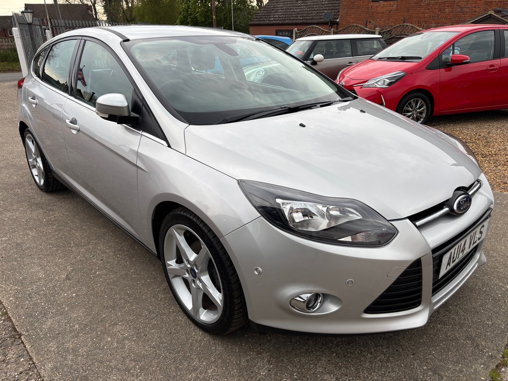 Ford Focus 1.6 Tdci Titanium Navigator Euro 5 S S Silver
